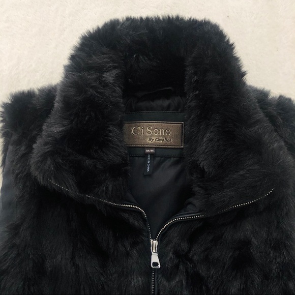 Black Faux Fur Vest - Picture 3 of 8